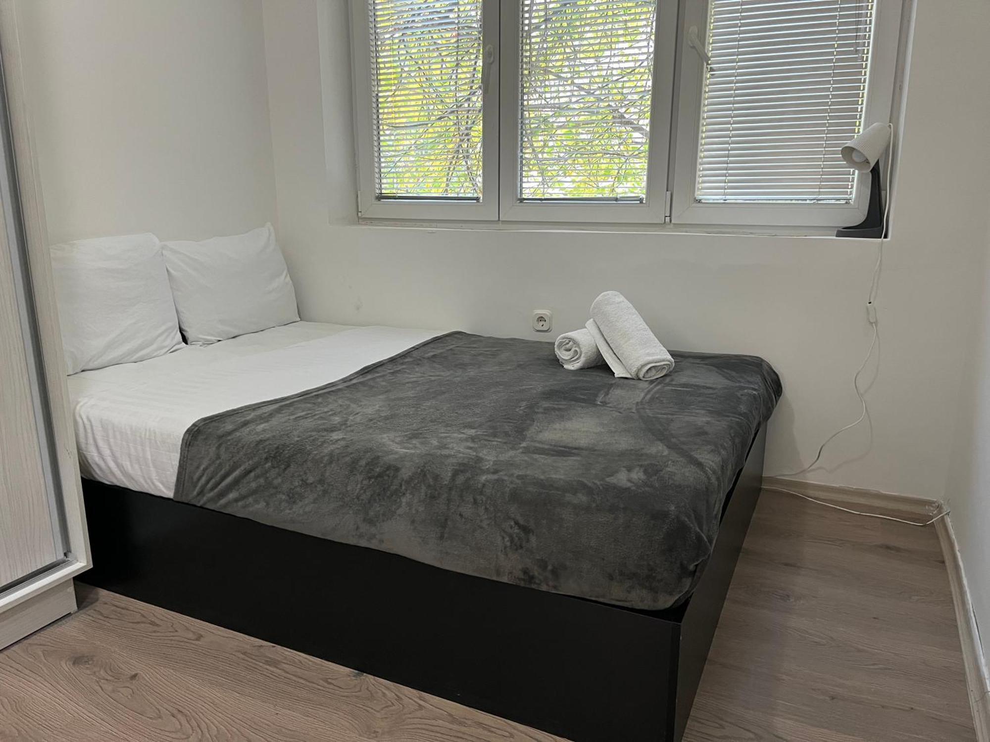 Central M - 5 Apartments سكوبجي الغرفة الصورة