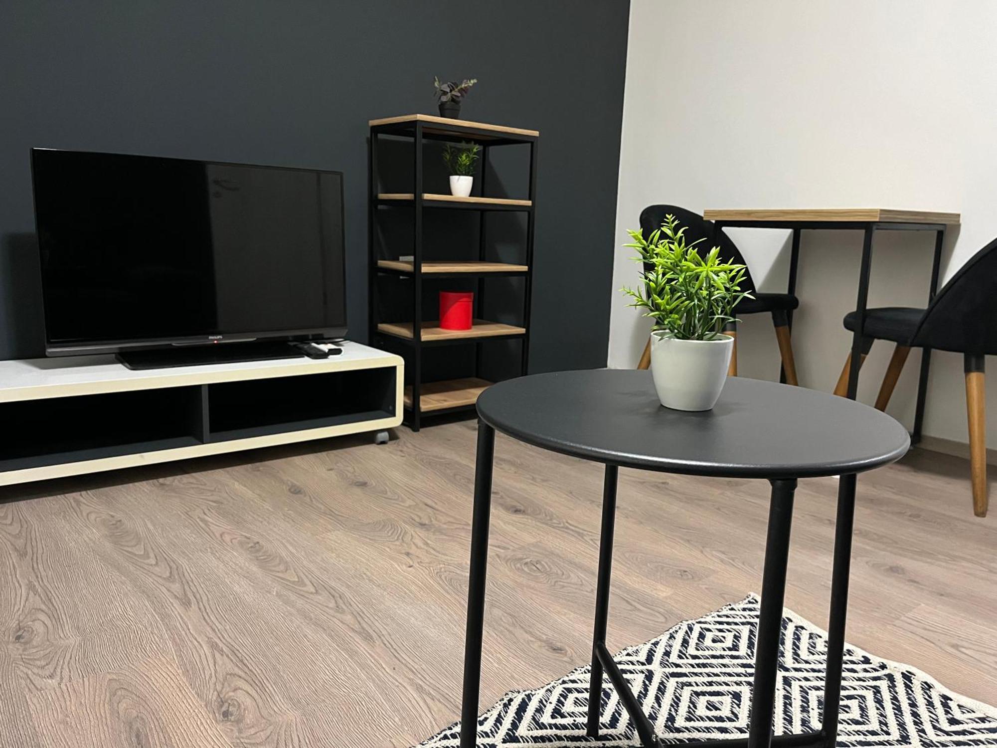 Central M - 5 Apartments سكوبجي المظهر الخارجي الصورة