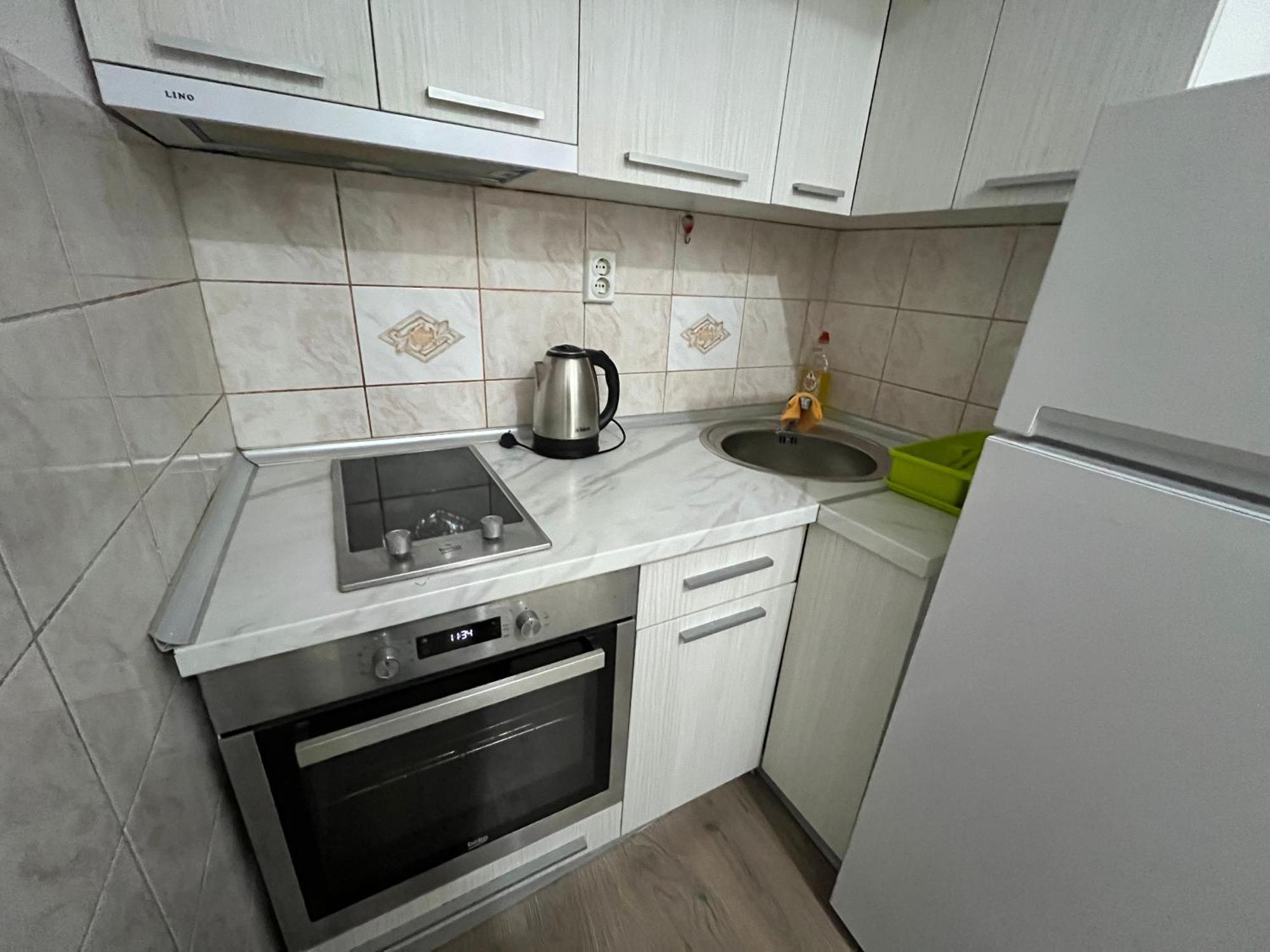 Central M - 5 Apartments سكوبجي الغرفة الصورة